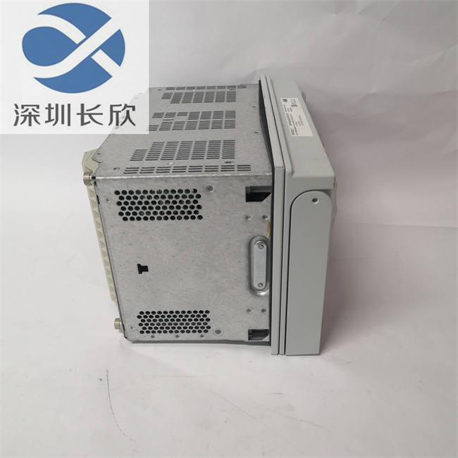 ABB REF620E_F NBFNAAAANDA1BNN1X (5).jpg