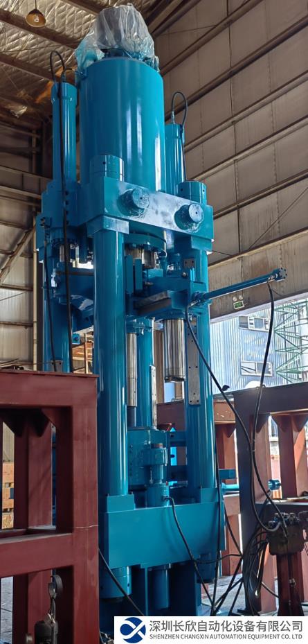 国内首台成套的12.5MN半连续挤压机设备主机顺利完成出厂验收