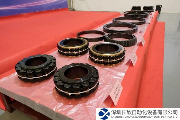 国产首台8MW全系列风电齿轮箱轴承成功下线