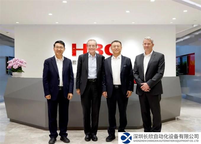 英特尔CEO基辛格一行到访紫光集团旗下新华三 协力深耕数智新时代