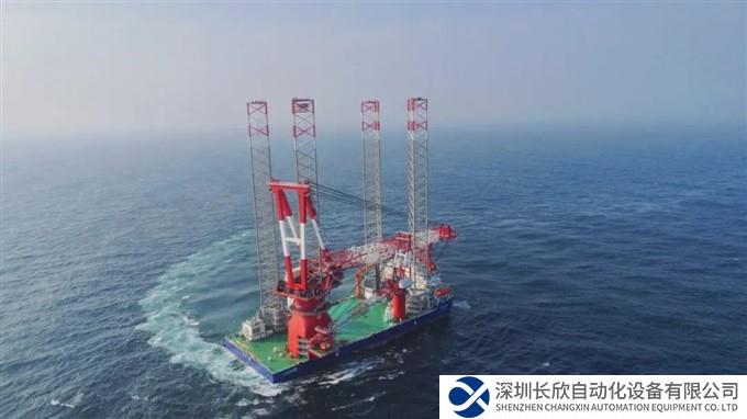 1800吨海上风电安装平台“海峰1002”完成试航