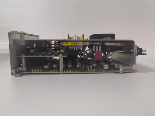 IW93 HESG440356R1 (4).jpg