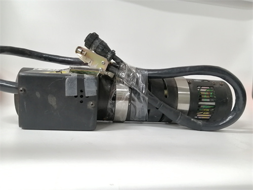 ABB	UNITROL 1010控制模块