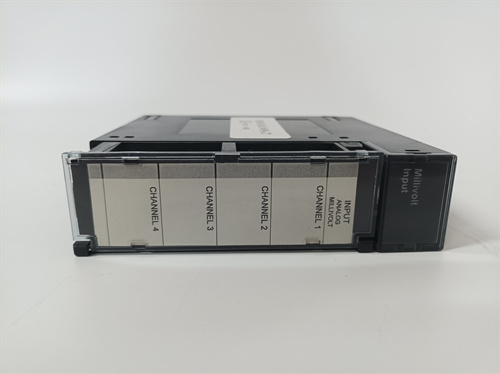SCHNEIDER	140CHS11000高性能的模块