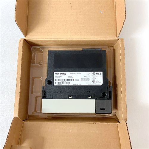 NI	PXIE-8840控制器