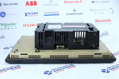 NI	PXI-81864 嵌入式控制器