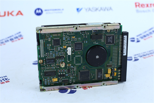MOOG	D136-001-007运动控制器