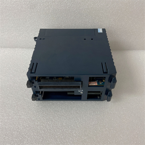 IC695CRU320  (3).jpg